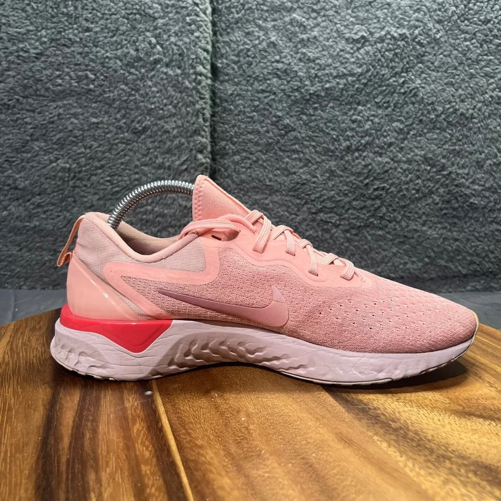 Nike Odyssey React Women's Running Shoes Pink Athletic Sneakers Size‎ 10